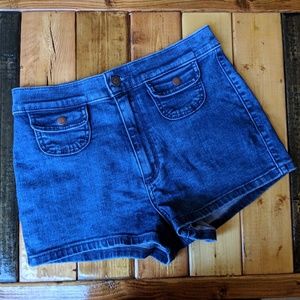 ✨Hollister Jean Shorts Size 3